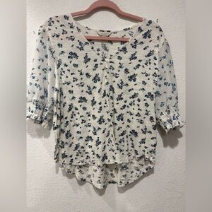🌈  Lucky Brand Floral Blouse